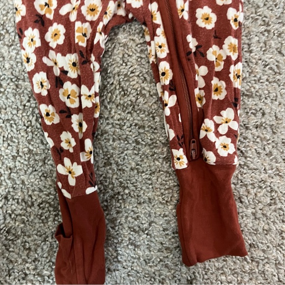 Little Sleepies Mocha Blossom Zippy Size 3-6mo - Picture 9 of 11